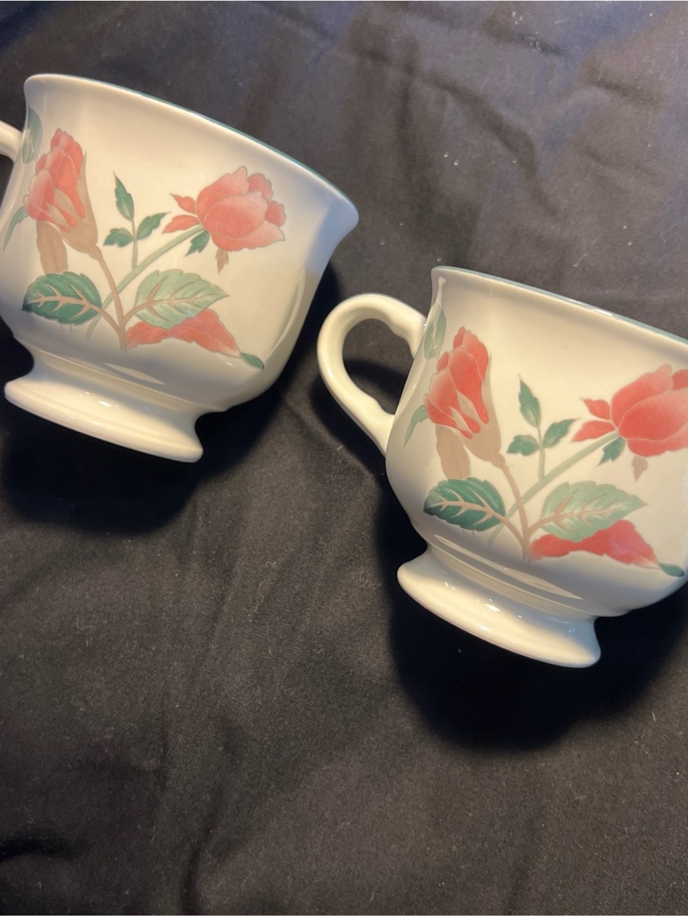 Mikasa Continental “Silk Flowers”Tea Cups peach and green like new.